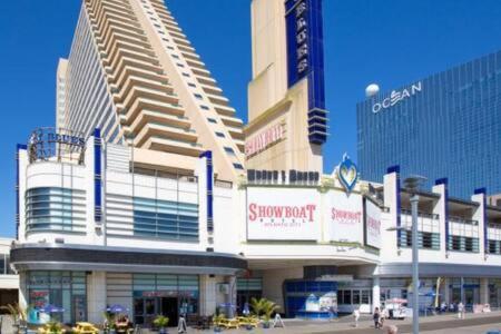 2Br 3Ba Ocean Front Condo On The Boardwalk Cozysuites Atlantic City Exterior foto