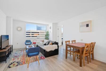 2Br 3Ba Ocean Front Condo On The Boardwalk Cozysuites Atlantic City Exterior foto